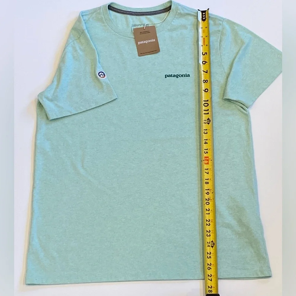 Patagonia Adult Fitz Roy Icon Responsibili-Tee T-Shirt szMedium NWT rinsed green - Picture 6 of 8